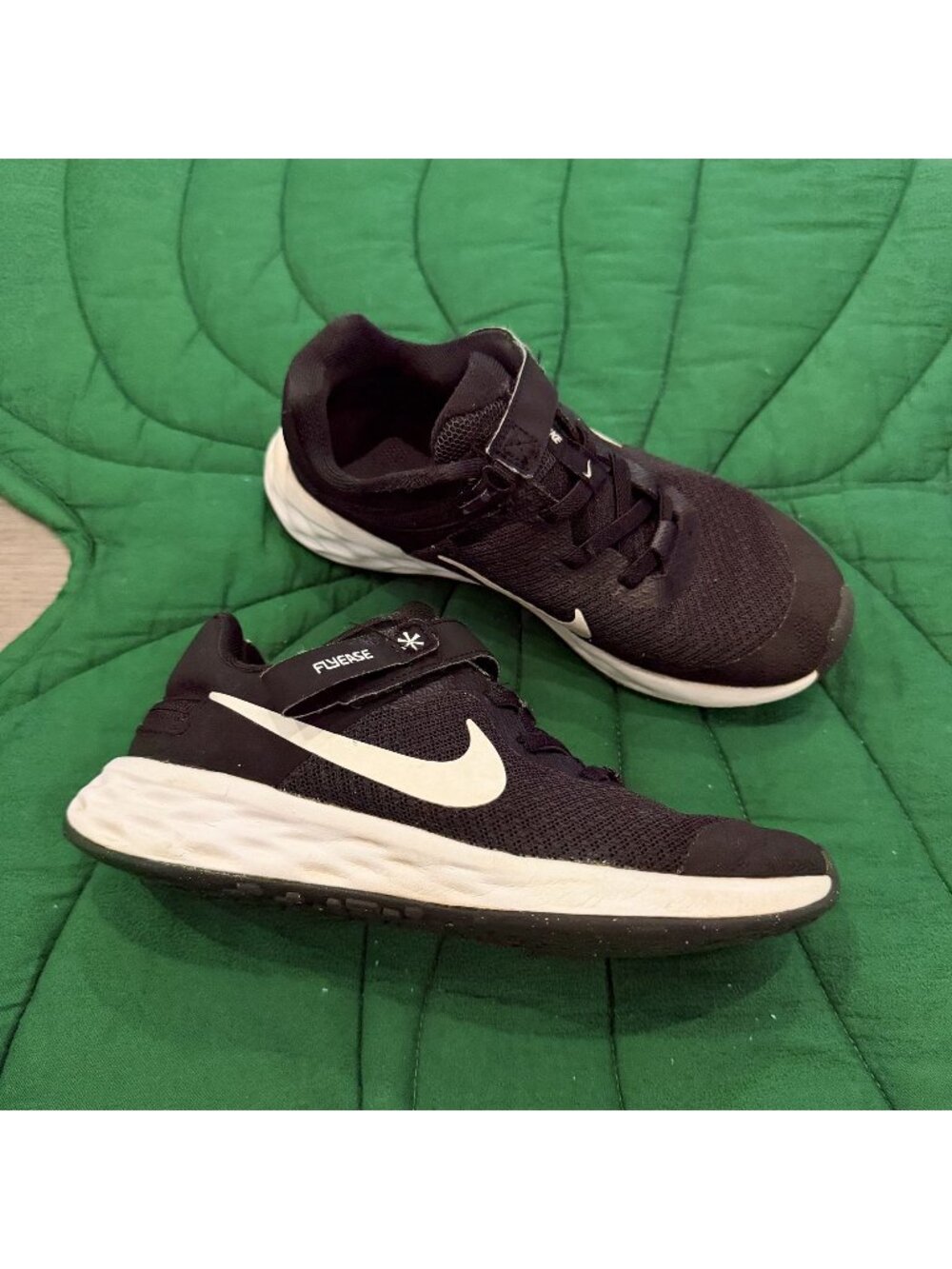 Nike Youth 1 Black Revolution 6 Flyease Sneakers Shoes